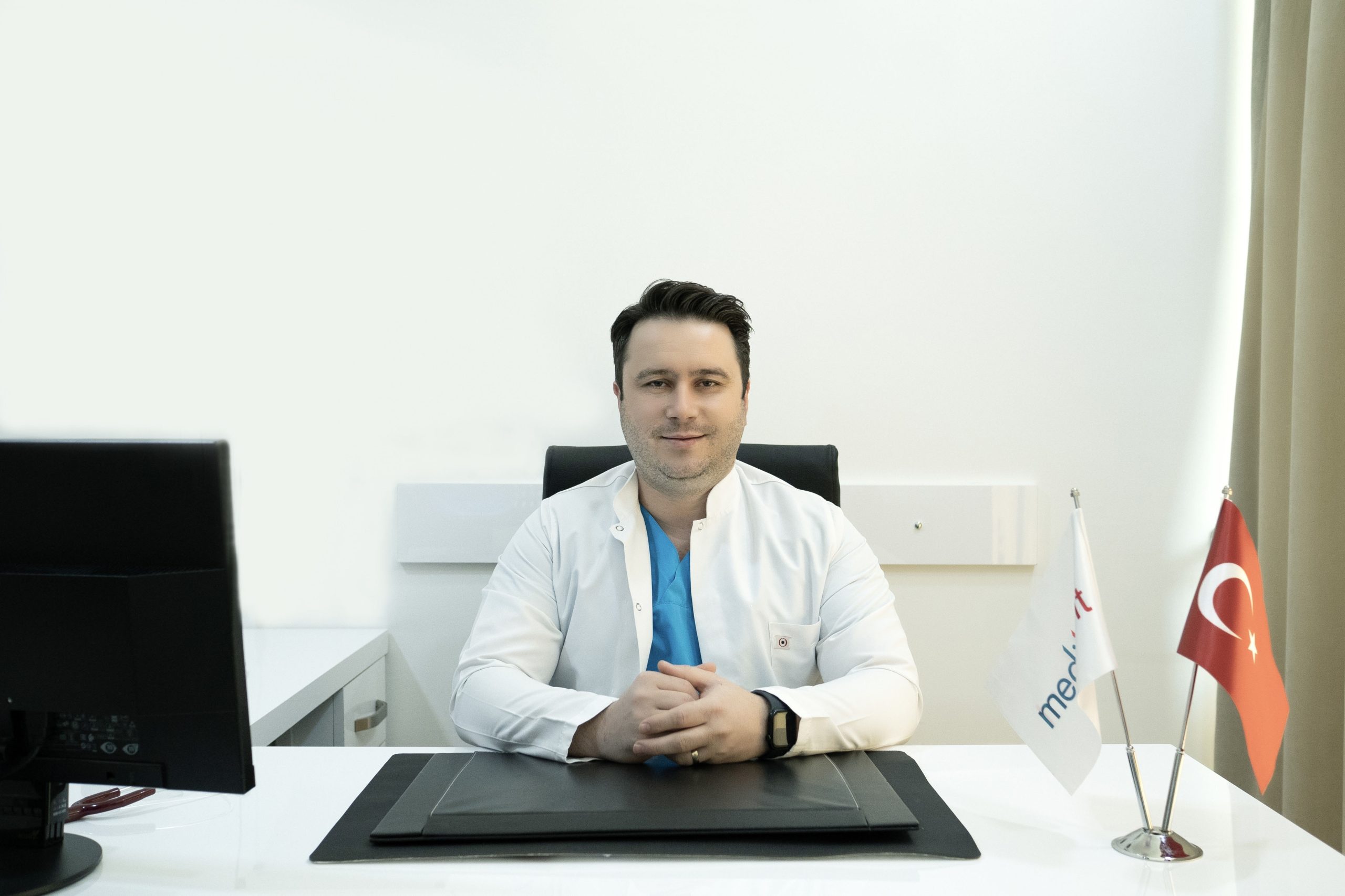 https://medikent.com.tr/wp-content/uploads/2026/08/Dr.-Veisel.jpg